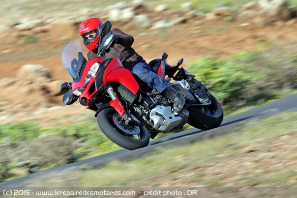 Ducati Multistrada 1200 DVTsur nationale