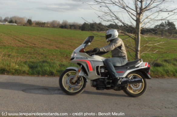 Honda CX 500 Turbo sur route