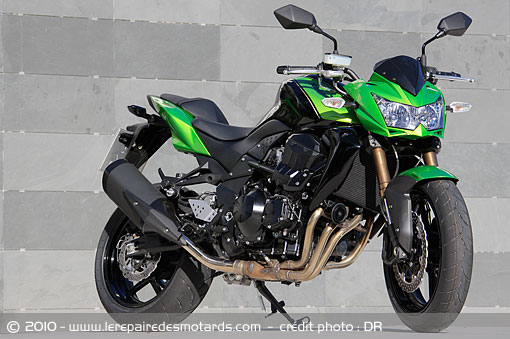 moto kawasaki z750