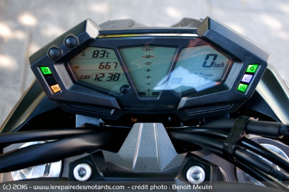 Compteur de la Kawasaki Z800e SE