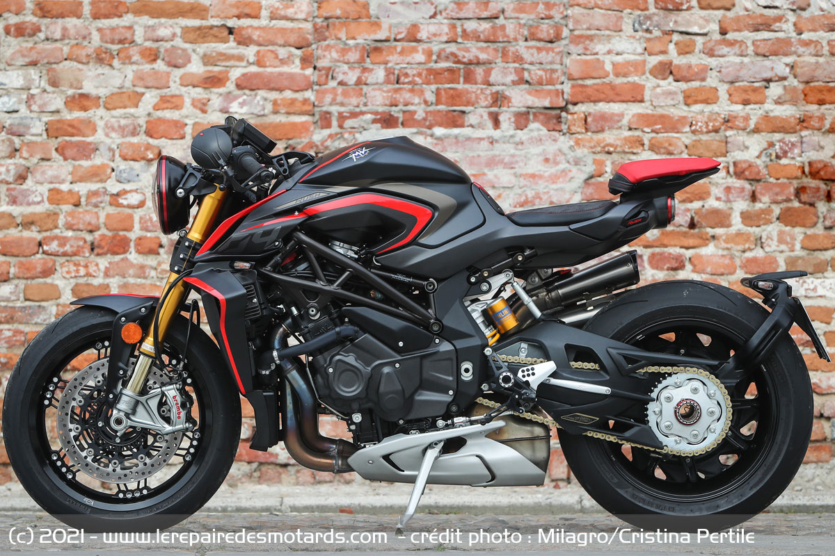 Essai moto MV Agusta Rush 1000
