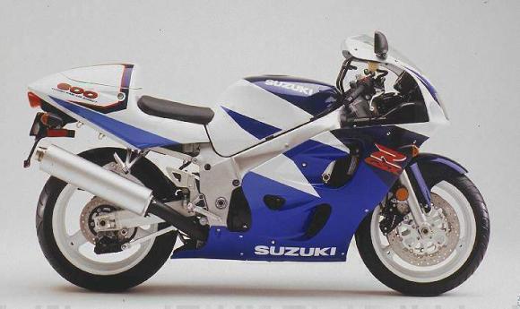 Suzuki%20GSXR600%2097%20%201.jpg