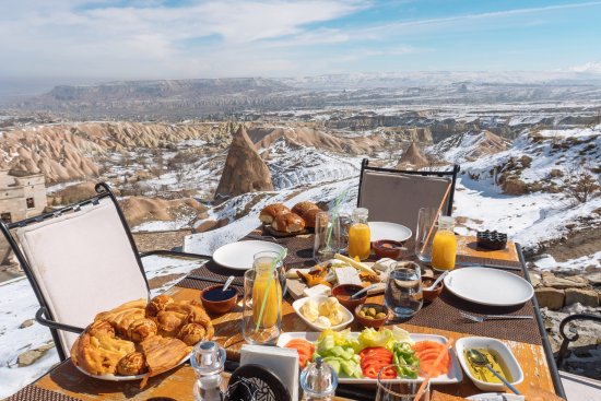 breakfast-snow-view-at.jpg
