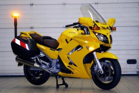 2012-yamaha-fjr1300-convoi_005.jpg