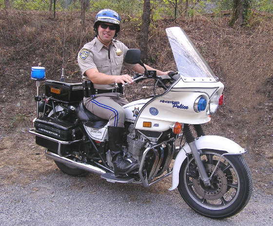 moto kawasaki police