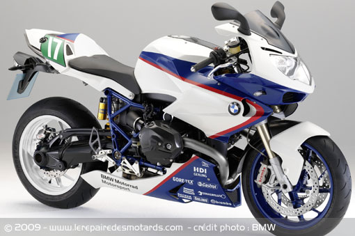 bmw-hp2-sport-motorsport-replica.jpg