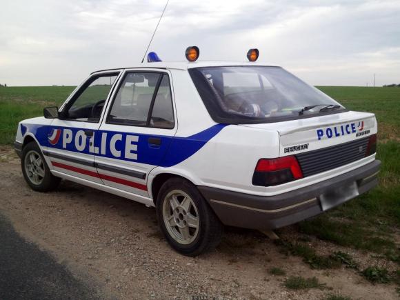 Photo_big_Peugeot_309-police_1990_3679_2.jpg