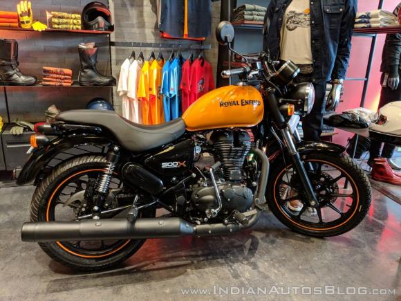 Royal-Enfield-Thunderbird-500X-Orange-right-side-India-launch.jpg