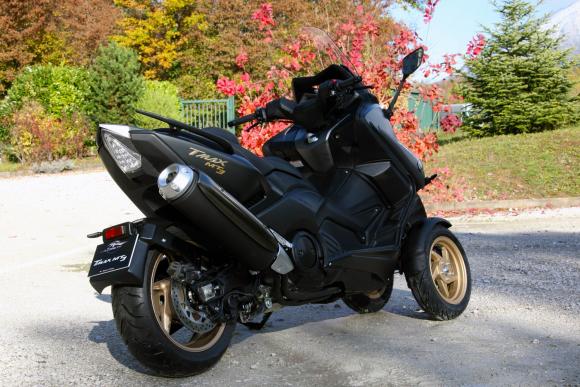 yamaha_tmax_lazareth_vue_ar.jpg