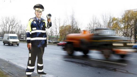 quand-de-faux-policiers-sur-la-route.jpg