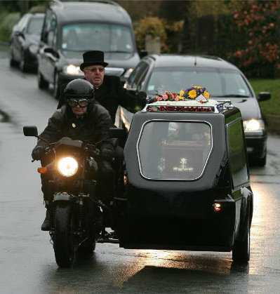 1657785297-motorcycle-funeral2.jpg