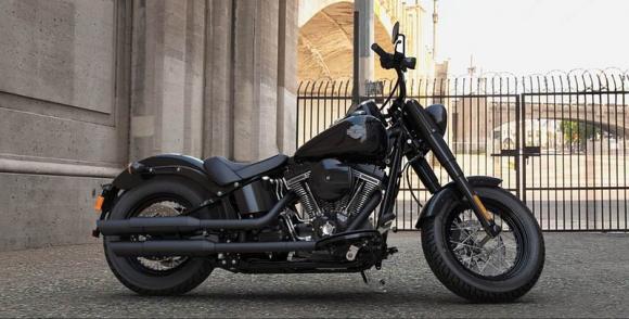 harley-softail-slim-s-vivid-black.jpg