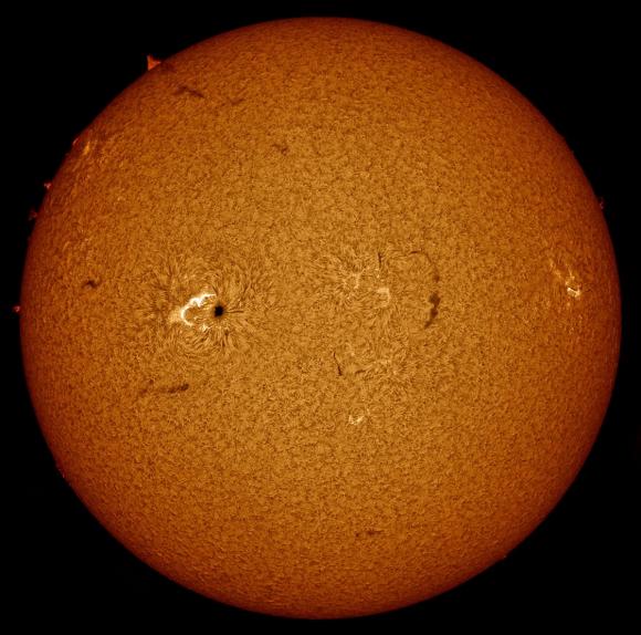 soleil-ha-19may16-lunt60tha-earl.jpg