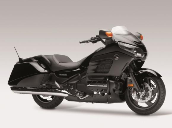 nouveaute-2013-honda-goldwing-f6b_hd.jpg