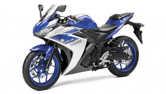 2015_YAM_YZF-R320_EU_MS1RB_STU_007.jpg