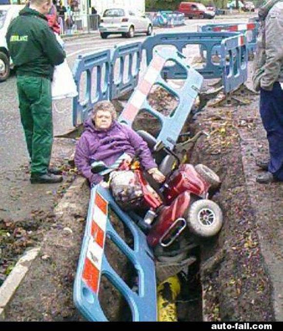 old-lady-electric-toy-car-accident.jpg