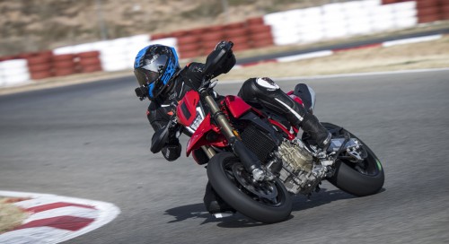 Essai  Ducati Hypermotard 698 Mono