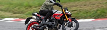 Essai moto Fantic Stealth 500
