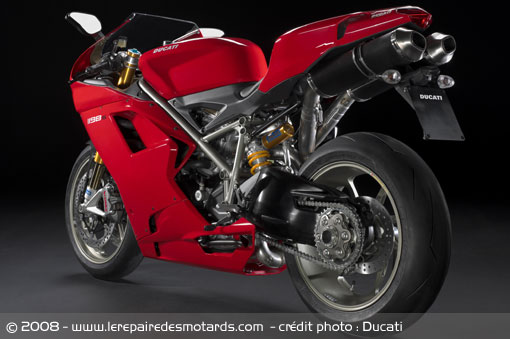 ducati-1198-ar.jpg