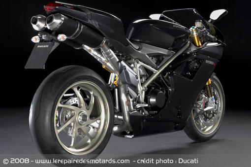 ducati-1198s-ar.jpg