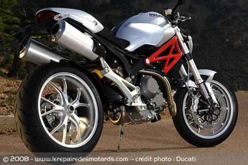 Ducati Monster 1100