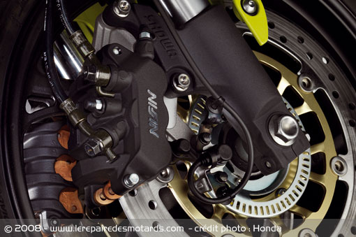 Honda Hornet 600 CB600F