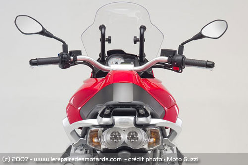 Moto Guzzi Stelvio