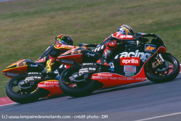 Capirossi et Harada au duel sur les Aprilia en 250