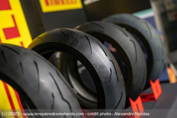 Essai du pneu Pirelli Diablo Supercorsa V4 SP