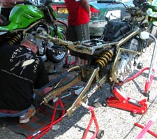 Coupe Kawa ER-6 : pr&eacute;paration moto