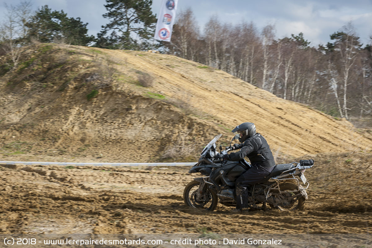 Diaporama March Moto Madness Le Colosse en BMW R1200GS