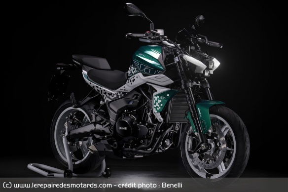 Benelli Tornado Naked Twin 500