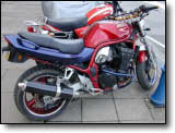 Bandit 1200 bicolore - bleu & rouge
