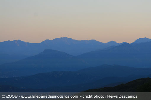 Corse Montagnes bleues