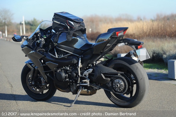 Essai de la sacoche de réservoir Vanucci VSR01