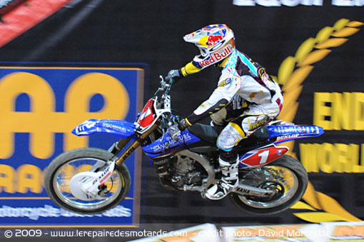 Stewart s'est imposé à Brayton et Musquin