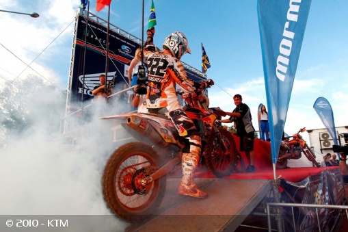 Tony Cairoli sacré champion du monde MX1 2010