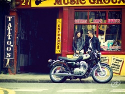 Kawasaki W800