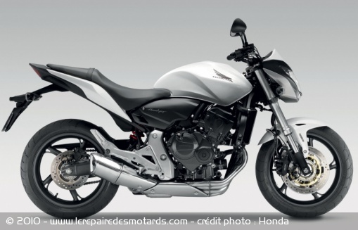 Honda Hornet 600 2011 blanc