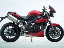 Nouveauté : Triumph Speed Triple 2011