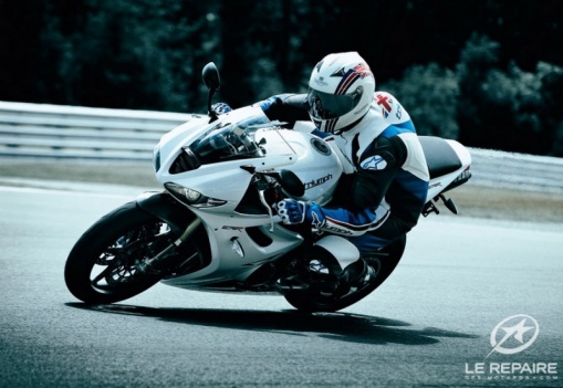 Triumph Daytona 675 R : action