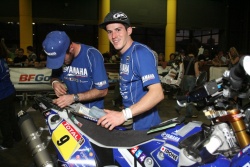 Personal Dakar Argentina Chile 2011 : session de vérifications techniques Team Yamaha