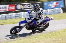 Waren Bougard s'impose en Supermotard Prestige
