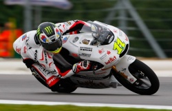 Sandro Cortese, 17ème en FP1, décroche le meilleur temps de l'après midi en 125 - Crédit photo : Motogp.com