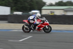 Jimmy Maccio, champion 2011 de Promotion Cup 100 Dunlop