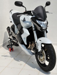 Ermax équipe la CB 600 F Hornet 2011 des roues au guidon