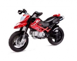 Nouvelle gamme de motos pour enfants par Peg-Pérégo et Ducati
