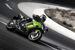 La Kawasaki Z1000SX élue moto de l'année aux USA
