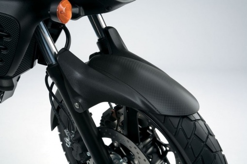 Les premières photos de la Suzuki V-Strom 2011