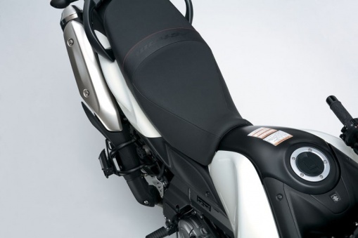 Les premières photos de la Suzuki V-Strom 2011